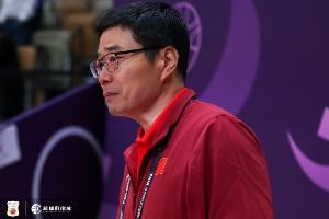 英雄联盟LOL数据-郭振明：亚洲杯跟队期间一直被中国男篮感染着 队员在场上玩命